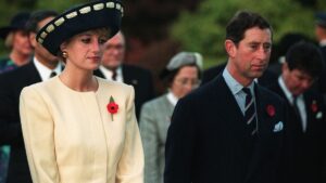 De mediagevechten tussen Diana, Prinses van Wales, en Prins Charles: Een overzicht van de rivaliteit in de jaren negentig