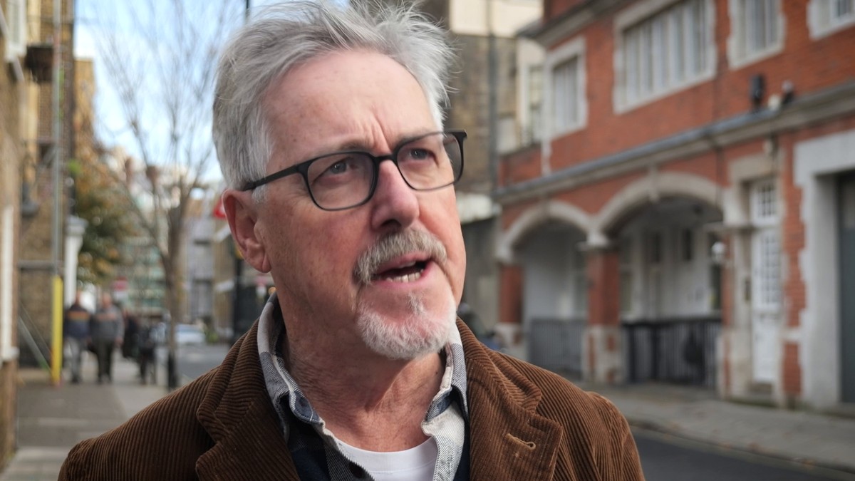 De roep om het behoud van historische gebouwen: een oproep van Griff Rhys Jones