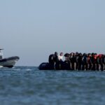 De uitdagingen en onvoorspelbaarheid van migratiebeleid na korte onderbrekingen in Kanaaloversteekingen