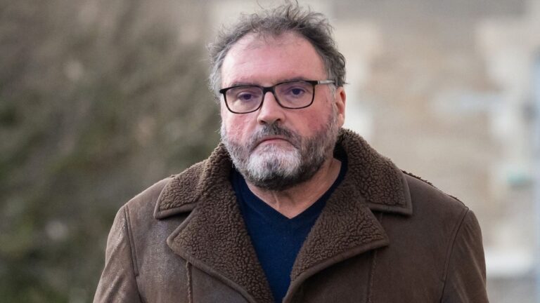 'Dokter Dood' Frederic Pechier levenslang gevangenisstraf voor het doden van 12 patiënten in Oost-Frankrijk