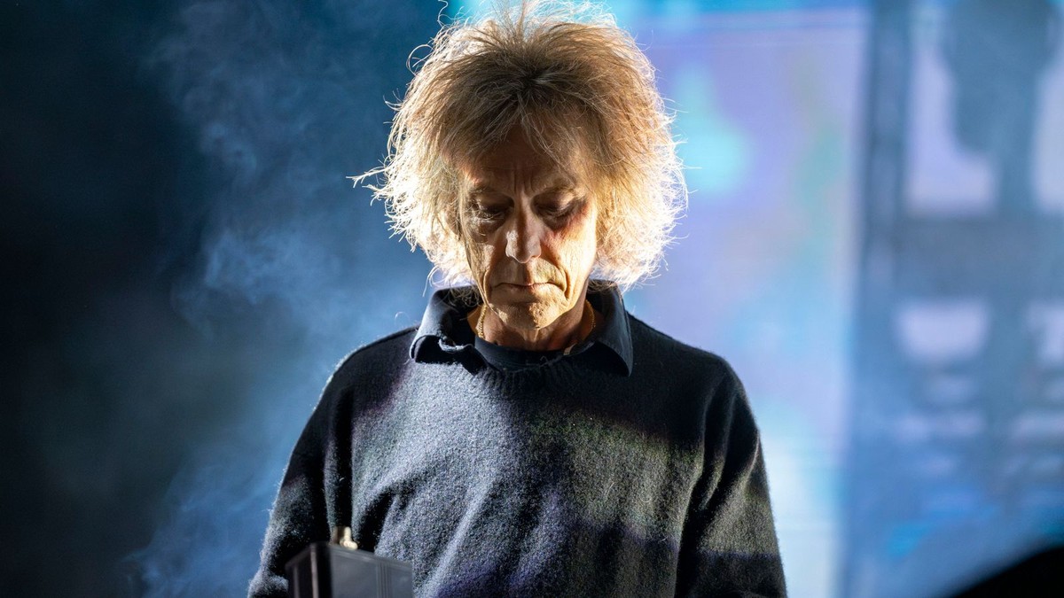 Huidige bandlid van The Cure, Perry Bamonte, overlijdt op 65-jarige leeftijd