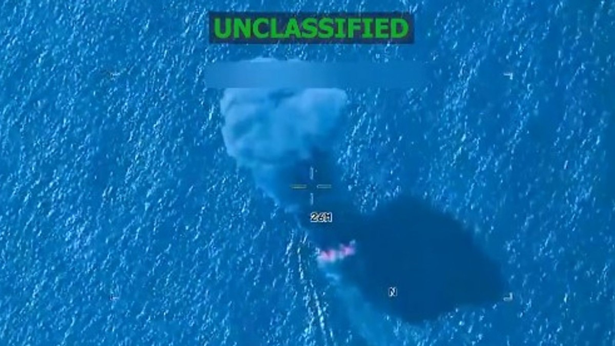 Militairen van de Verenigde Staten melden acht 'narcoterroristen' gedood bij aanvallen op drie booten in de Stille Oceaan