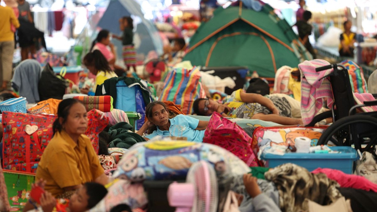 Nieuwe gevechten tussen Thailand en Cambodja veroorzaken massale vluchtelingenstromen