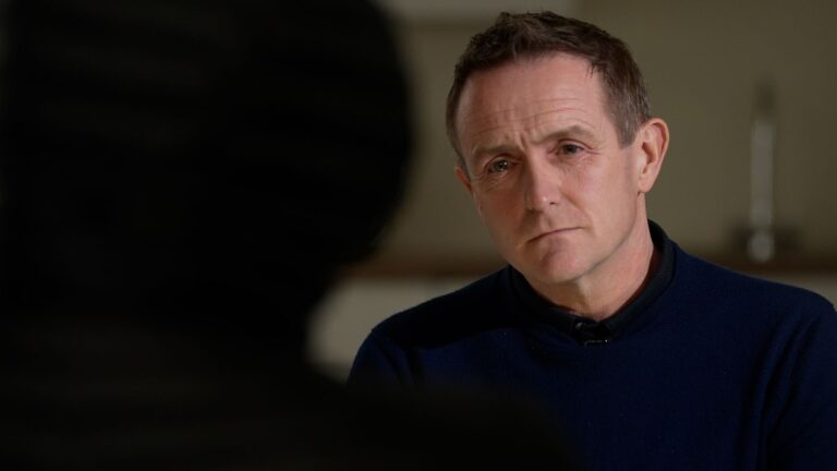 Onzichtbare migranten: waarschuwingen over dagelijks verdwijnende asielzoekers uit hotels