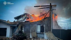 Rusland voert uitgebreide aanval uit op Oekraïne met dodelijke raketten en drones