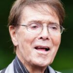 Sir Cliff Richard bevestigt behandeling voor prostaatkanker