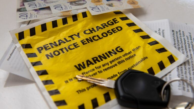 Vraag over boete: Is €170 echt gerechtvaardigd voor oversteken van één minuut?