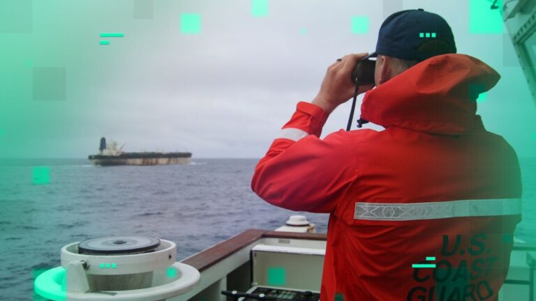 Hoe een commercieel olievaartuig zich probeert te ontworstelen aan Amerikaanse sancties