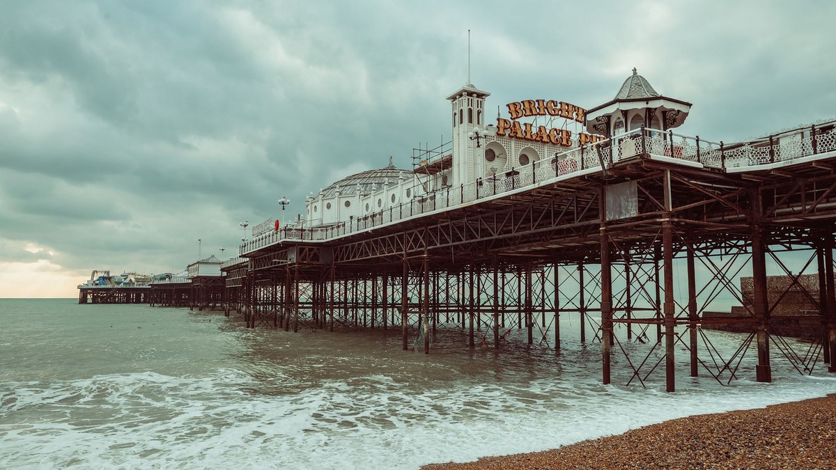 Man overlijdt na Nieuwjaarsduik aan Brighton Beach