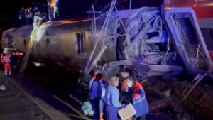 Wat we tot nu toe weten over de frontale botsing op het spoor